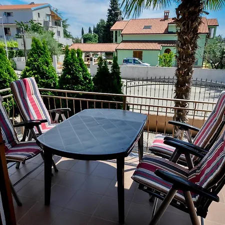 Apartment Natasa *
