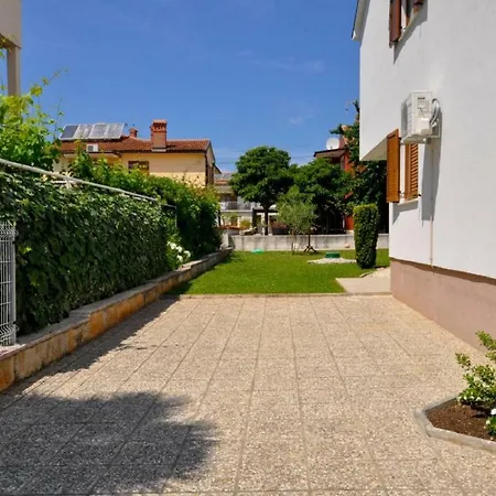 Natasa Apartment