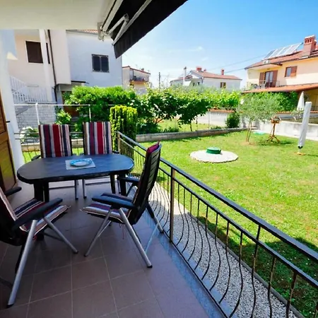 Apartment Natasa *
